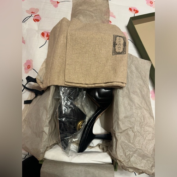 NWT Authentic Gucci double G marmont heels - Picture 3 of 9